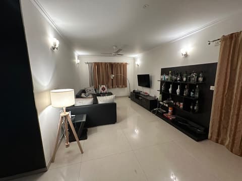 A photo of the room in Frazer Town