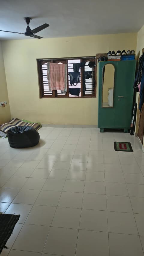 A photo of the room in CV Raman Nagar